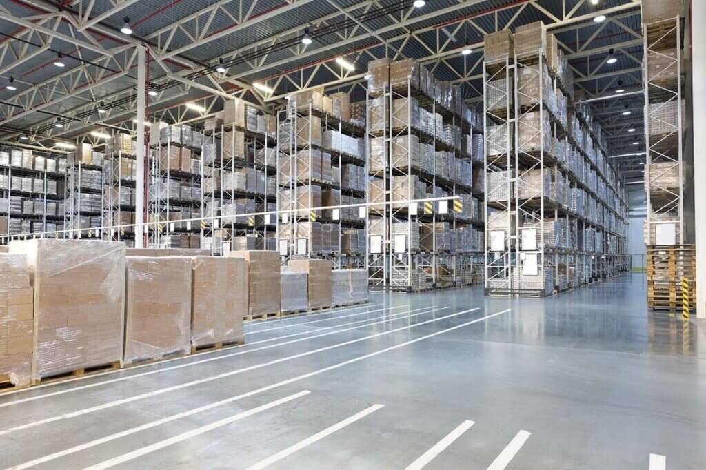 Safe Distances Between Pallet Racking Systems and Buildings